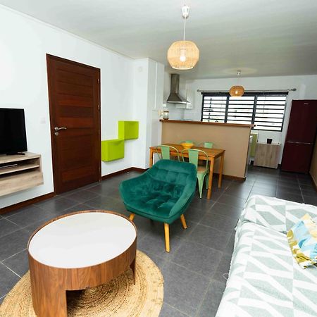 Hibiscus Standing- Appartement Cosy- 2 Chambres Climatisees- Cuisine Equipee- Wifi-Terrasse Καγιέν Εξωτερικό φωτογραφία